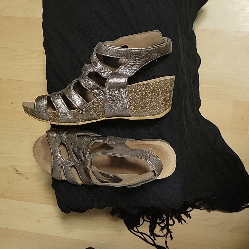 Dansko platform sandals